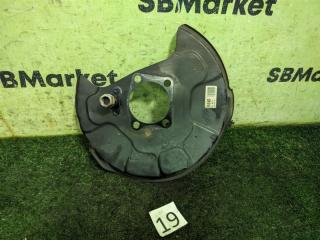 Щиток ступицы задний правый Lexus NX200t 2014