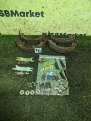 Колодки ручника задние Toyota Harrier 2003