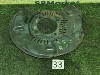 Щиток ступицы передний правый Toyota Land Cruiser Prado 2018