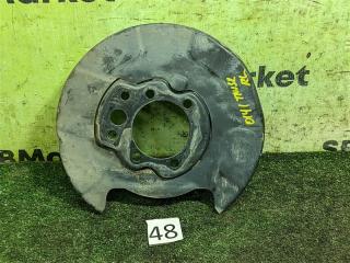 Щиток ступицы задний левый Nissan Teana 2012