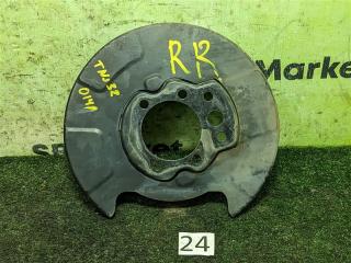 Щиток ступицы задний правый Nissan Teana 2012