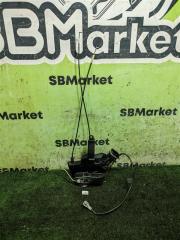 Замок двери передний правый Toyota Land Cruiser 2001