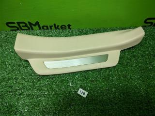 Накладка на порог салона задняя правая Lexus RX350 2009