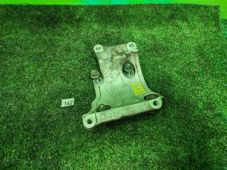 Запчасть крепление компрессора кондиционера Suzuki Escudo 2005