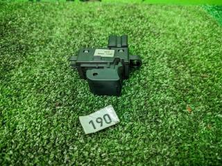 Запчасть кнопка стеклоподъемника задняя левая Nissan Murano 2008