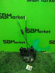 Замок двери задний левый Toyota Kluger 2004