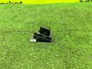 Запчасть кнопка стеклоподъемника Suzuki Escudo 2005