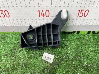 Запчасть крепление бампера заднее левое Toyota Harrier 2005