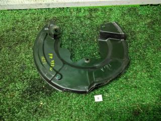 Щиток ступицы передний правый MITSUBISHI Pajero 2006