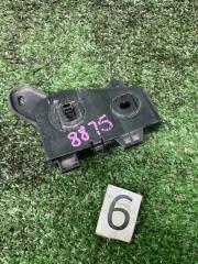 Запчасть крепление бампера заднее левое Toyota Harrier 2008