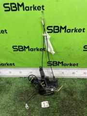 Замок двери передний левый Toyota Land Cruiser 1998