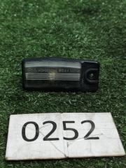 Запчасть плафон подсветки номера задний INFINITI FX35 2008