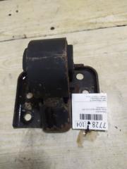 Запчасть подушка акпп Nissan vanette 1993