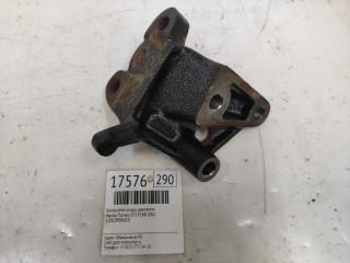 Фото запчасти кронштейн опоры двигателя Honda Torneo 2001 Б/У запчасть Запчасть кронштейн опоры двигателя Honda Torneo 2001