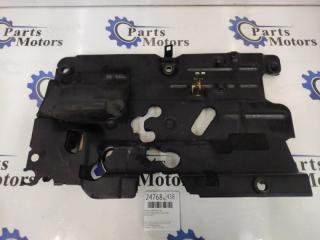 Крышка двигателя левая ISUZU Trooper 2001