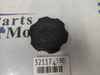 Фото запчасти крышка маслозаливной горловины Mazda Capella 1999 Б/У запчасть Запчасть крышка маслозаливной горловины Mazda Capella 1999