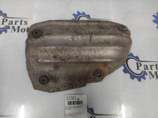 Кожух выпускного коллектора правый Nissan Skyline 2004