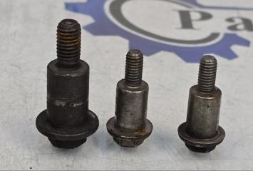 Болт успокоителя цепи Mitsubishi Lancer 2009