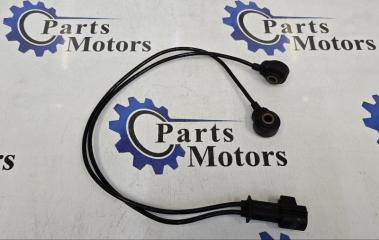 Фото запчасти датчик детонации Volvo Xc90 Б/У запчасть Запчасть датчик детонации Volvo Xc90