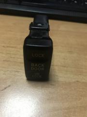 Кнопка открытия багажника Toyota Carib 1996