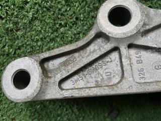 Подушка двигателя V50