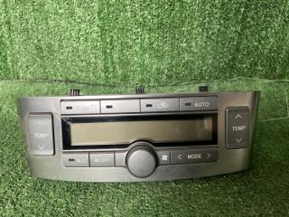 Климат-контроль TOYOTA AVENSIS 2004