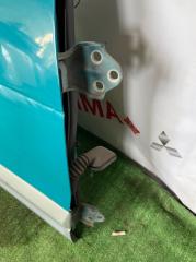 Петля двери передняя правая MITSUBISHI RVR Б/У Петля двери передняя правая MITSUBISHI RVR