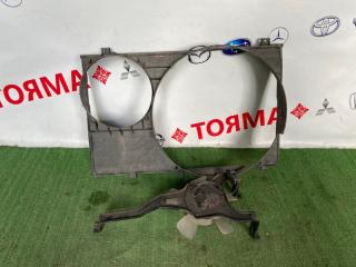 Запчасть диффузор радиатора TOYOTA NOAH