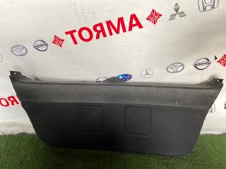 Обшивка двери багажника Toyota avensis 2006