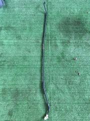 Держатель капота Honda Accord 2002