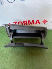 Запчасть бардачок Toyota Corolla 2006