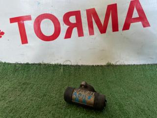 Запчасть тормозной цилиндр задний правый Toyota Sprinter 1996