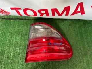 Фонарь правый Mercedes e-class Б/У Фонарь правый Mercedes e-class