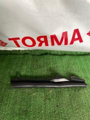 Уплотнитель капота MERCEDES E-class