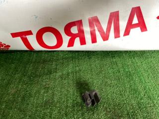 Крепление радиатора MERCEDES E-Class