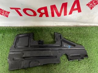 Дефлектор радиатора правый TOYOTA AVENSIS