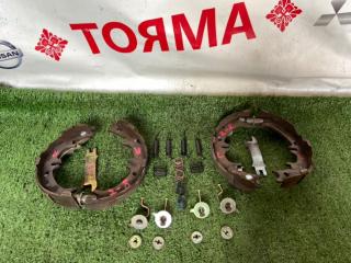 Механизм стояночного тормоза TOYOTA IPSUM
