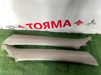 Запчасть накладка на стойку кузова Toyota voltz 2002