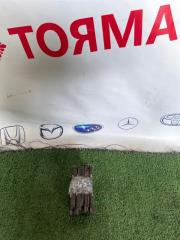 Тормозные колодки переднее Toyota Kluger 2000 Б/У Тормозные колодки переднее Toyota Kluger 2000