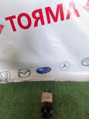Запчасть тормозные колодки переднее TOYOTA Corolla Fielder
