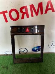 Рамка магнитофона Mercedes e-class