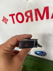 Кнопка аварийки Toyota Harrier 2000