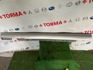 Накладка на порог левая Mercedes c-class 2001