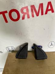 Уголок на зеркало в салоне Toyota Corolla 2006