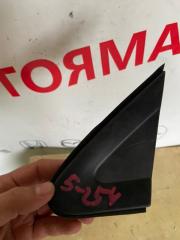 Уголок на крыло левый Mitsubishi Lancer 2004