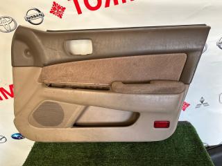 Обшивка дверей передняя правая TOYOTA Camry