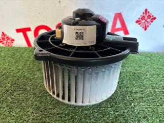 Запчасть мотор печки Toyota ALLEX