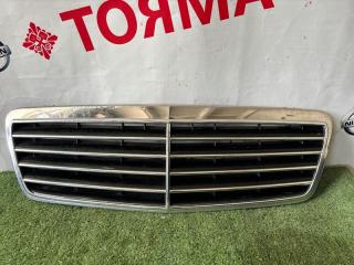 Решетка радиатора Mercedes CLK-Class 21/07/2000