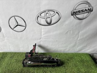 Ручка двери внешняя передняя левая Mercedes C-class 2019