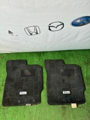 Запчасть коврик водительский TOYOTA VITZ